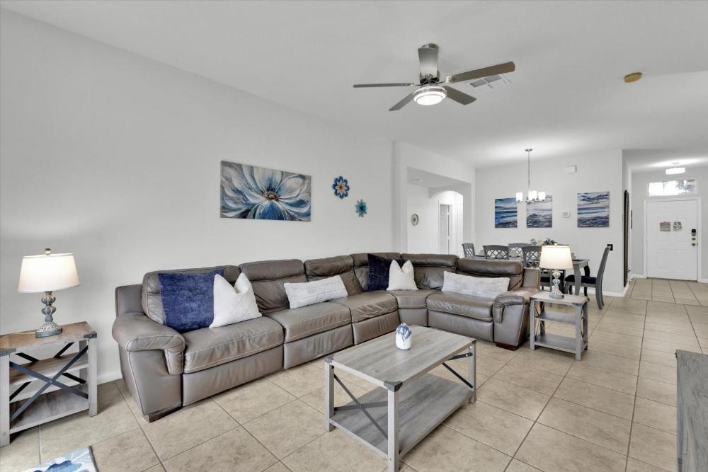 2244 Wyndham Palms